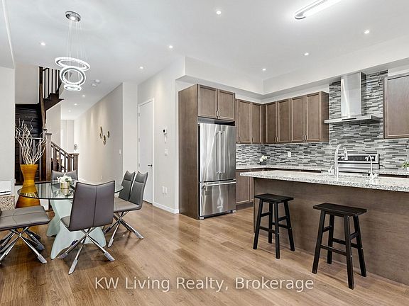 3rd image of 389 Elyse Ct