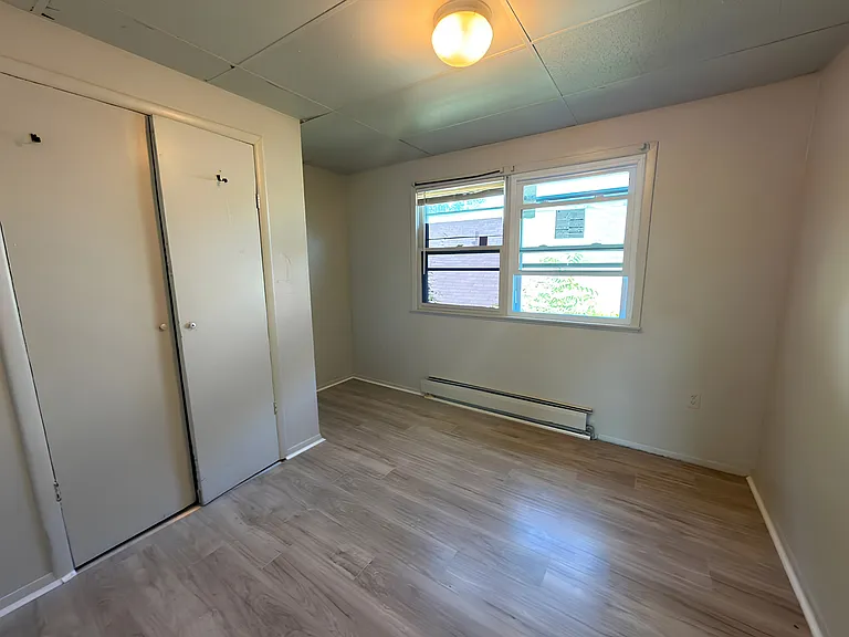 164-166 Woodlawn St #3 — Photo 9