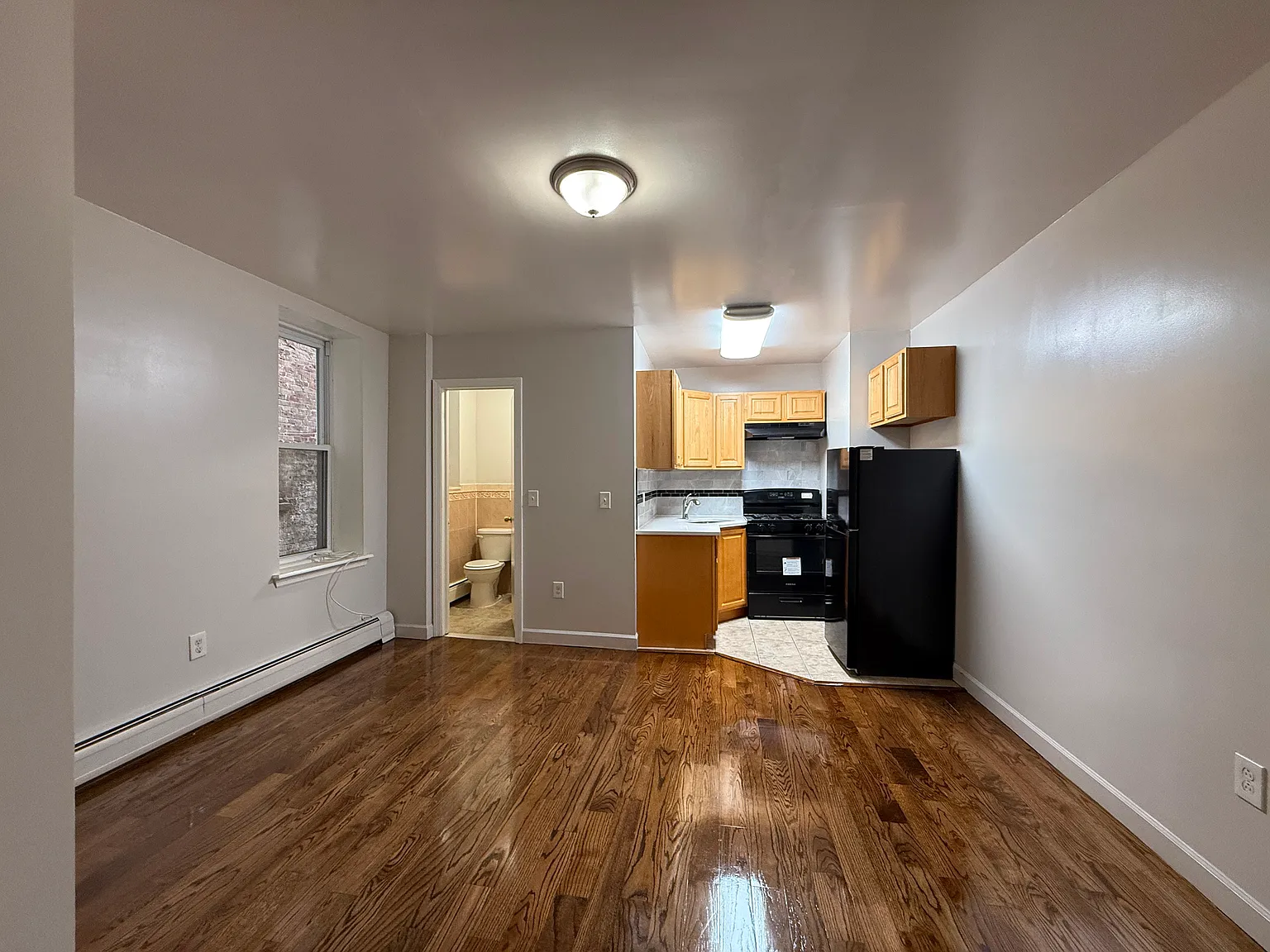 1 bed, 600 sqft, $1,575 — Photo 2
