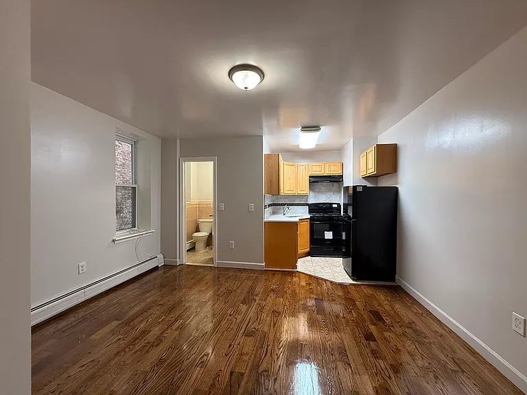 636 Avenue C #2E — Photo 3