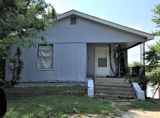 1230 E 7th St, Hopkinsville, KY 42240