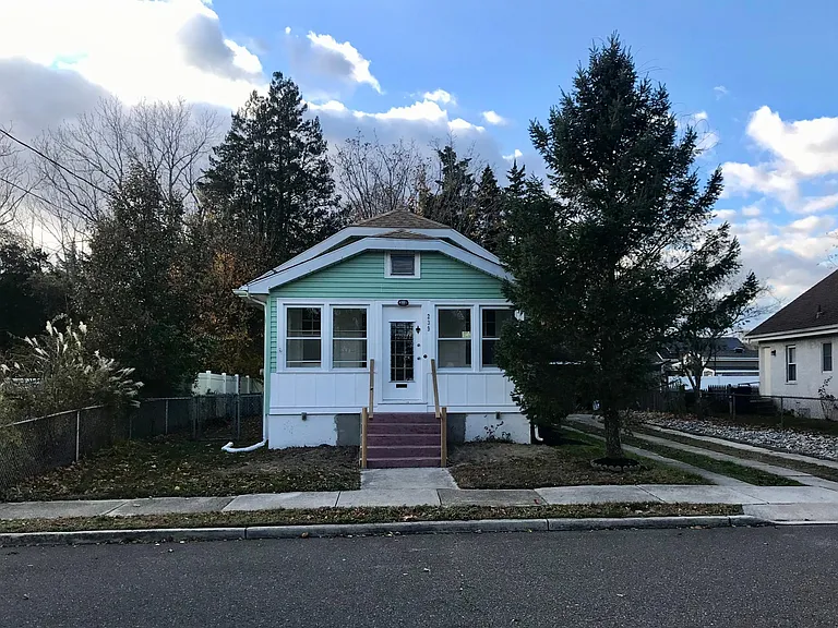 239 Marlin Rd — Photo 29