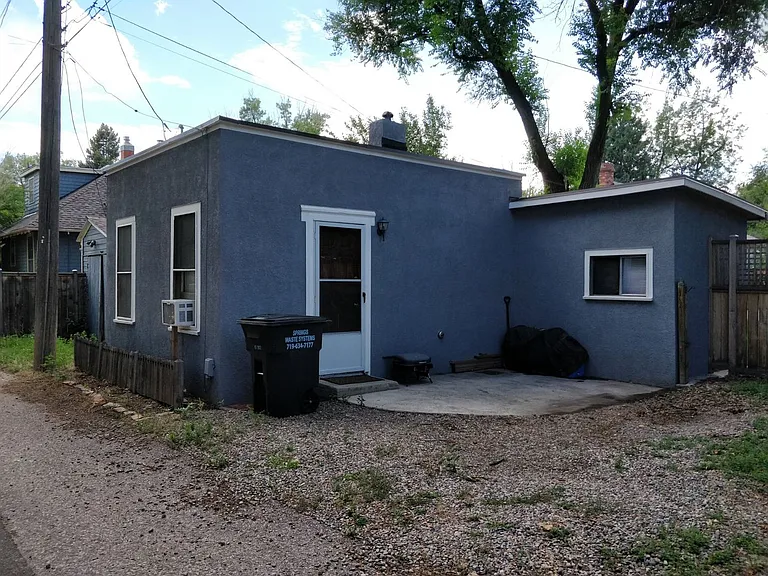 1011B N Corona St — Photo 1