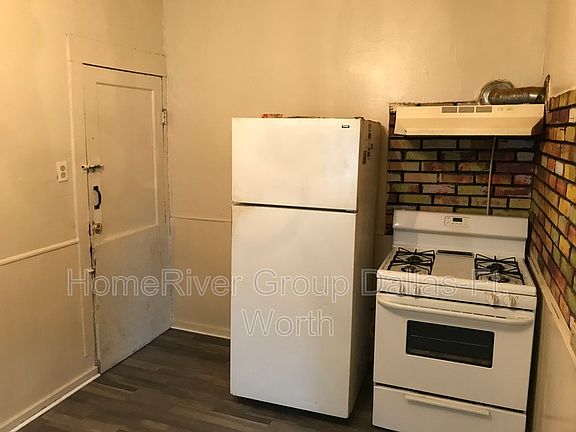 4th image of 2417 Hondo Ave