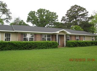 1769 Broad Street, Cowarts, AL 36321