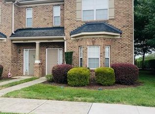 5699 Stafford Rd, Charlotte, NC 28215