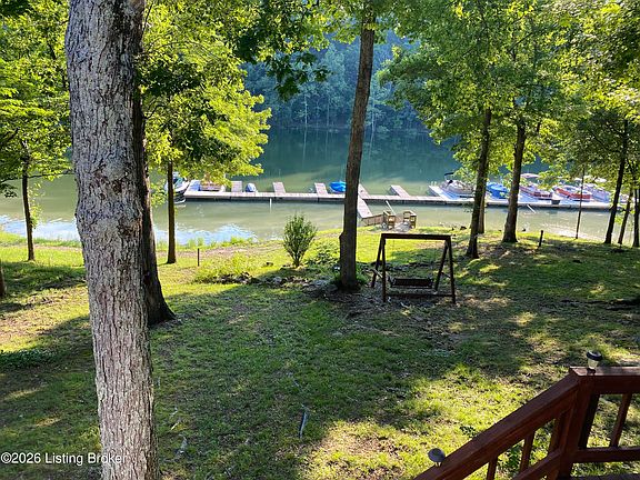 4th image of 478 Pine Ridge Ln