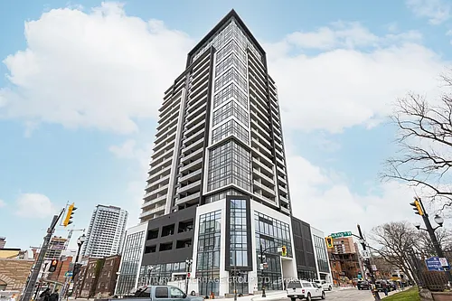 15 Queen St S #1513 Photo 1