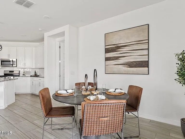 9854 E Red Giant Dr — Photo 15
