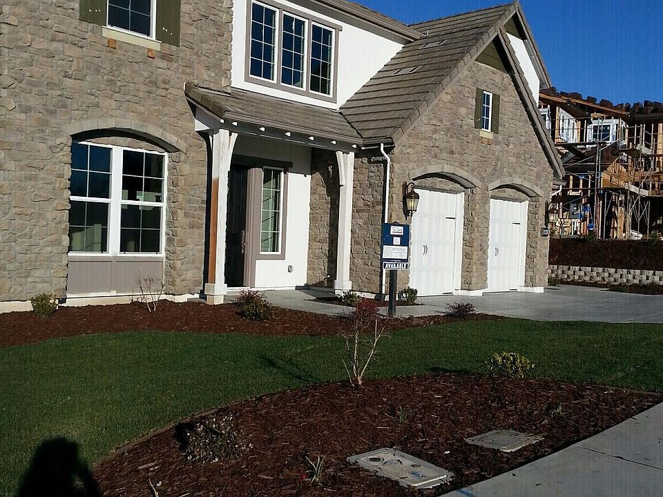 1st image of 5601 Lakepointe Dr #10
