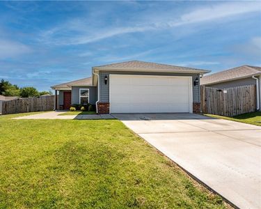 4841 W Hoover Loop, Fayetteville, AR, 72704