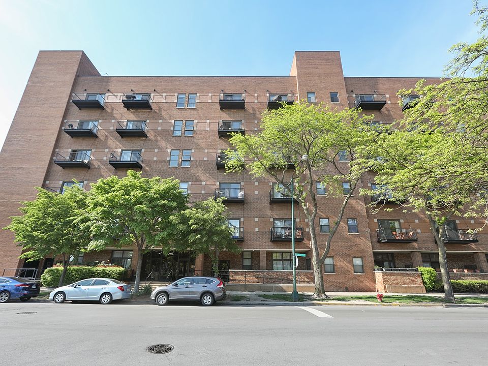 1st image of 1000 E 53rd St Unit 304