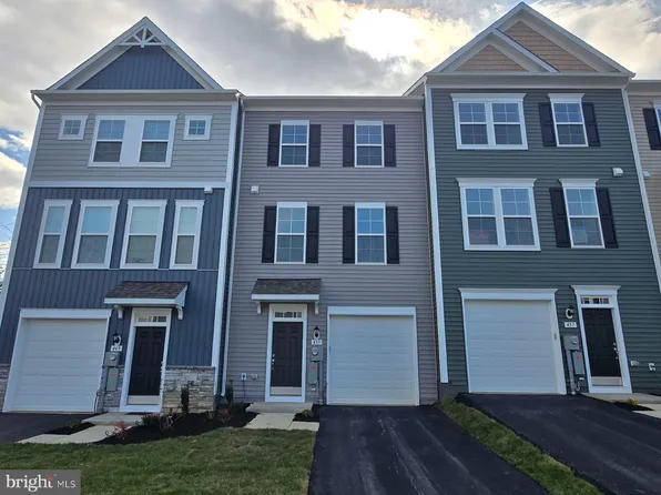 453 Husky Trl, Martinsburg, WV 25403