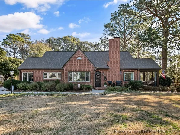 313 Circle Dr, Fayetteville, NC 28305