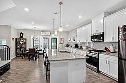 2nd image of 2267 Pink Hawthorn Dr