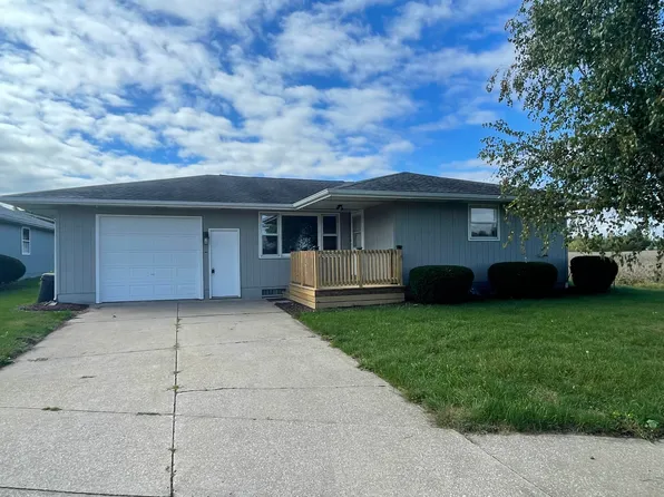 810 Albin Dr, La Porte, IN 46350