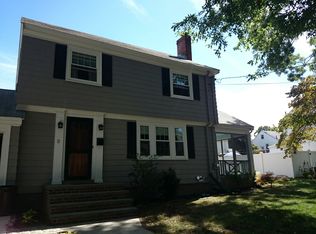 12 Rustlewood Rd, West Roxbury, MA 02132
