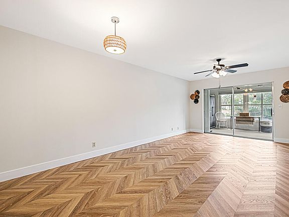 4th image of 119 Lake Barbara Drive