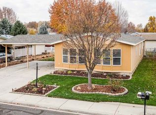 5487 N Willowlawn Way, Garden City, ID 83714