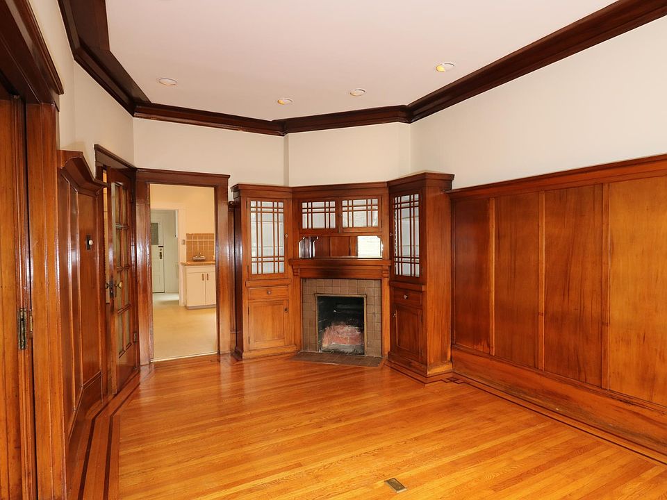 1st image of 3304 Fulton St