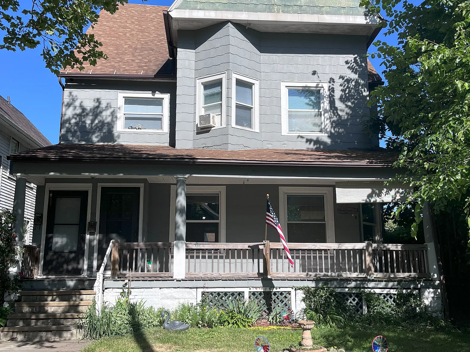 2 bed, 1300 sqft, $1,400 — Photo 1