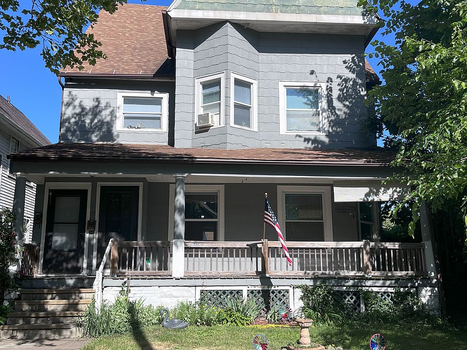 1st image of 3231 Scranton Rd Unit 1