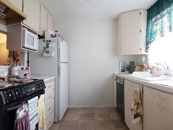 4th image of 1040 S 320th St APT 30