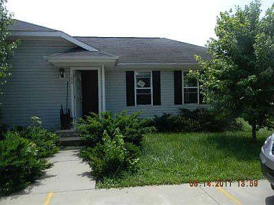 1st image of 106-108 N Birchwood Dr
