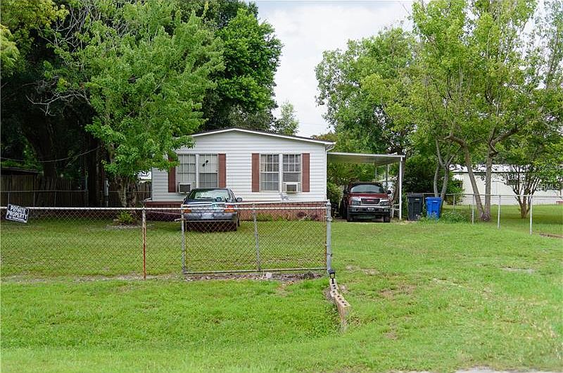1st image of 8442 E 27th Ave