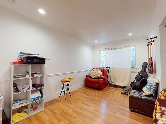 5th image of 4528 Windcloud Ave