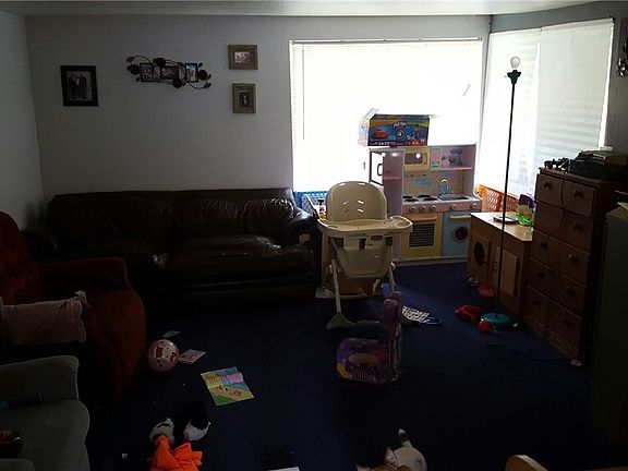 5th image of 18925 52nd Ave W