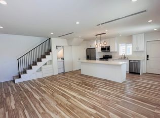 14233 Hart St, Van Nuys, CA 91405