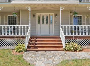 111 Daggett Drive, Raymond, ME 04071