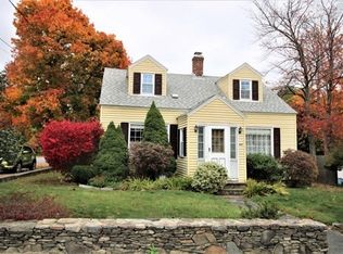 44 Clifton St, Fitchburg, MA 01420