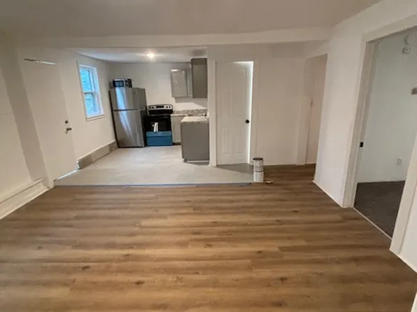 82 Dewitt Stnew Hvn, New Haven, CT 06519