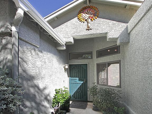 3rd image of 2690 W Camino Llano