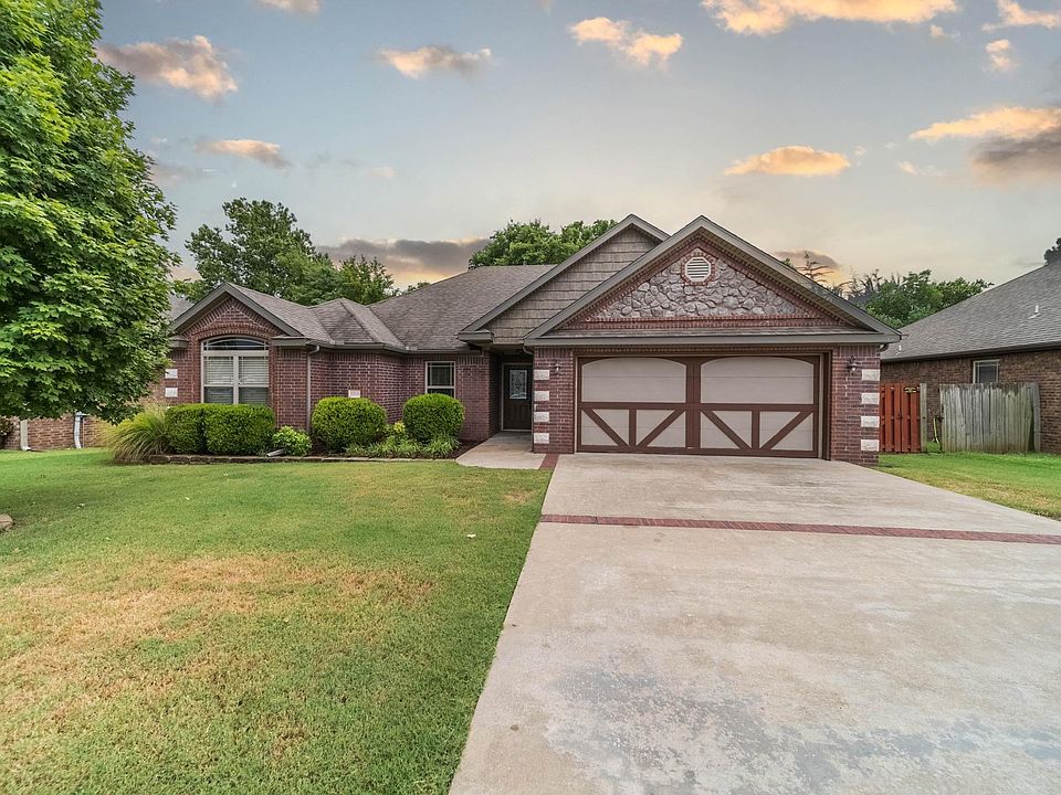 1st image of 3205 Briar Creek Ave
