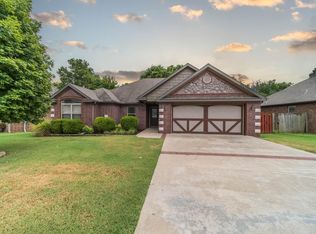 3205 Briar Creek Ave, Bentonville, AR 72713