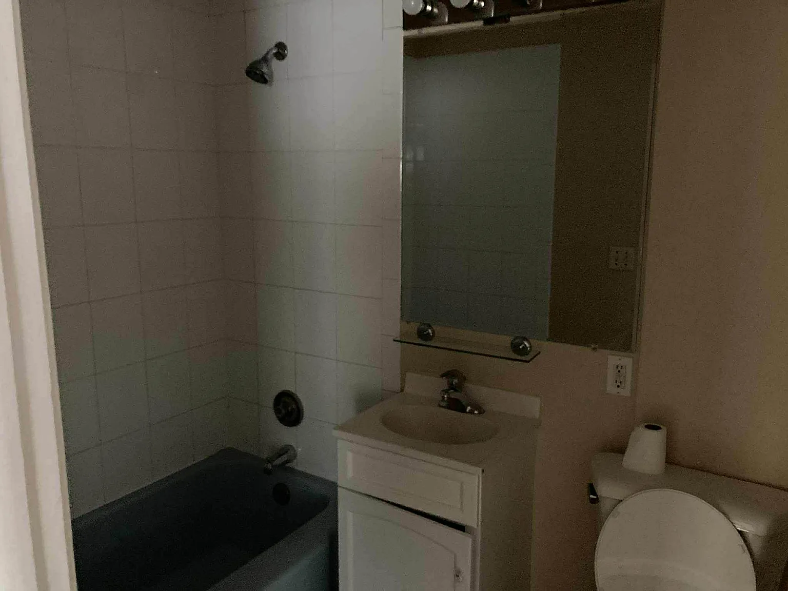 1 bed, 650 sqft, $899 — Photo 2