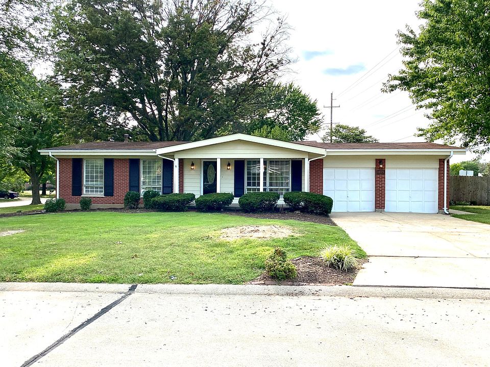 1st image of 14175 Sunland Dr