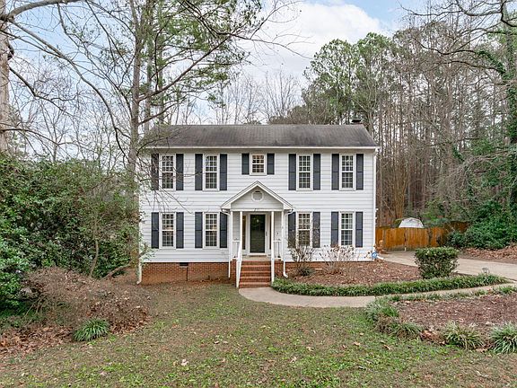 2nd image of 211 Whithorne Dr