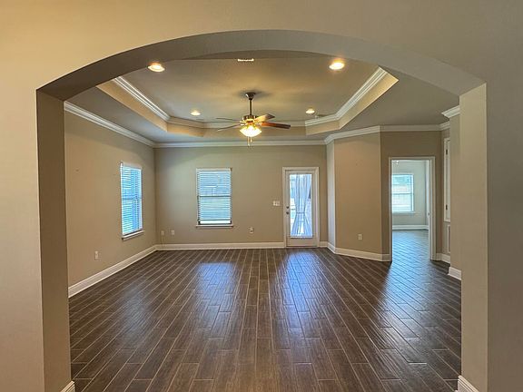 2nd image of 429 Cocobolo Dr