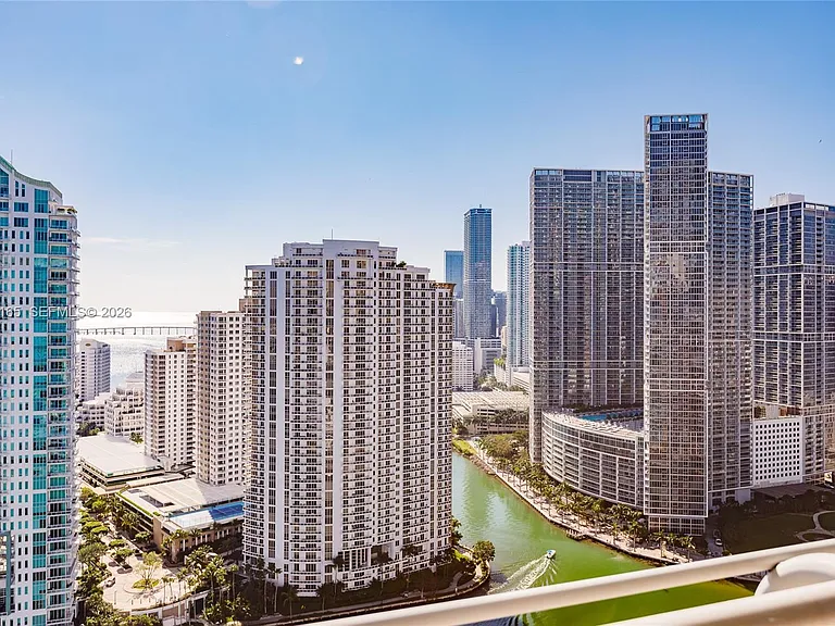 325 Biscayne Blvd #3617 — Photo 13