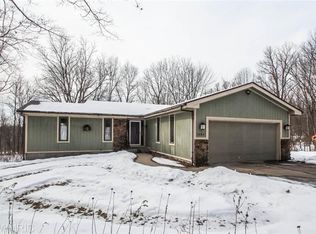 2484 Knapp St NE, Grand Rapids, MI 49505