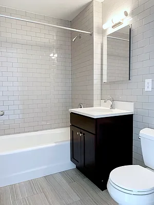 Rented by Algin Management | media 20