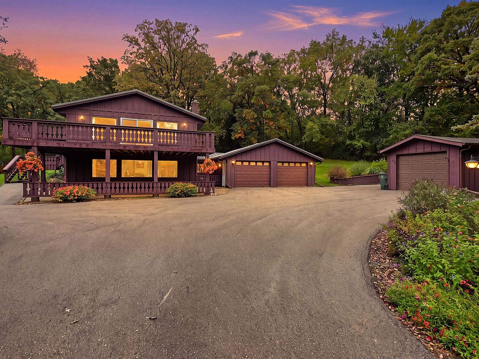 1st image of 7959 N Pine View Dr