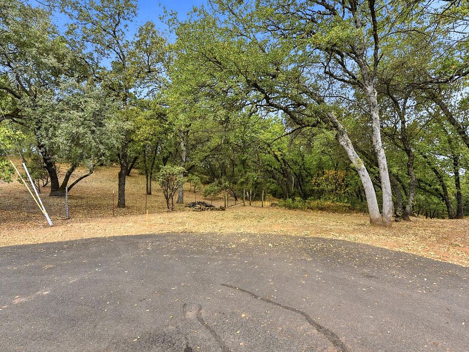 1st image of Silver Lode Dr