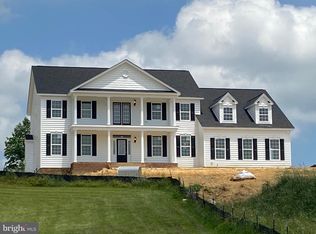 620 W Bay Front Rd, Lothian, MD 20711