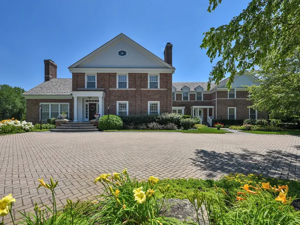 1673 Balmoral Ln, Inverness, IL 60067