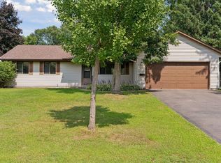 7457 Jeffery Ln S, Cottage Grove, MN 55016